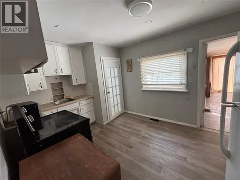 181 Campbell Street Sarnia ON N7T 2G6