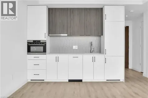 741 King Street Kitchener ON N2G 0E9
