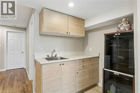 10 Klemscott Road Brampton ON L7A 0P5
