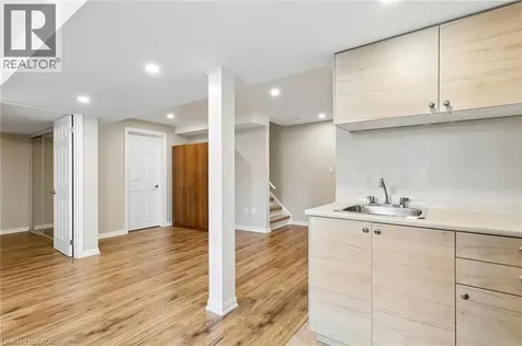 10 Klemscott Road Brampton ON L7A 0P5