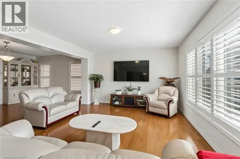 10 Klemscott Road Brampton ON L7A 0P5
