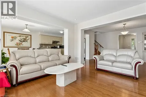 10 Klemscott Road Brampton ON L7A 0P5