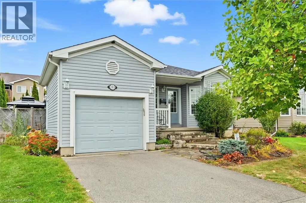 111 Gracehill Crescent Freelton ON L8B 1A5