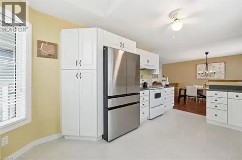 111 Gracehill Crescent Freelton ON L8B 1A5
