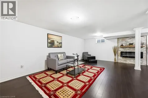 111 Gracehill Crescent Freelton ON L8B 1A5