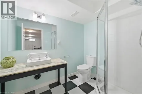 111 Gracehill Crescent Freelton ON L8B 1A5