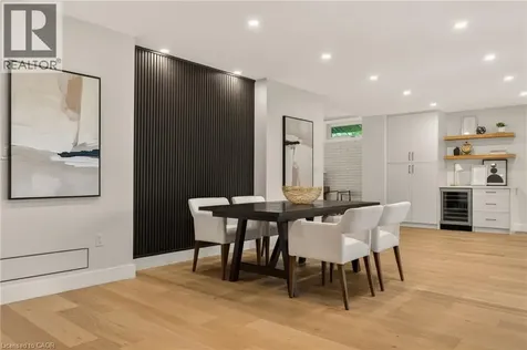 274 Mountain Brow Boulevard Hamilton ON L8T 1A6