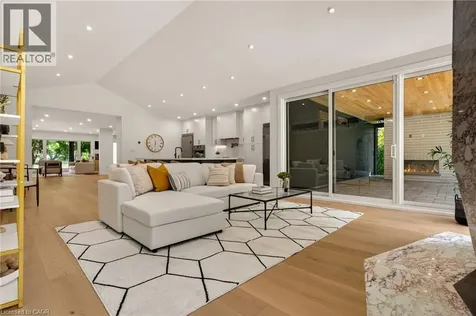274 Mountain Brow Boulevard Hamilton ON L8T 1A6