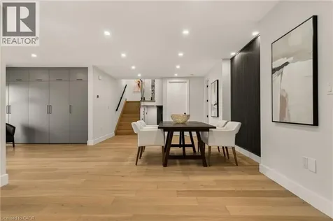 274 Mountain Brow Boulevard Hamilton ON L8T 1A6