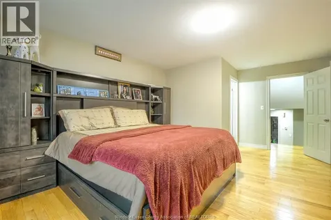 160 Branton Crescent Tecumseh ON N9K 1E6