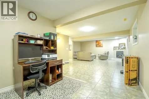 160 Branton Crescent Tecumseh ON N9K 1E6