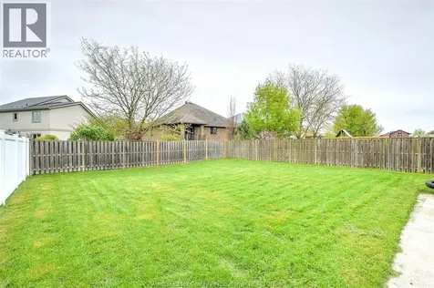 160 Branton Crescent Tecumseh ON N9K 1E6