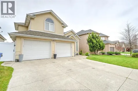 160 Branton Crescent Tecumseh ON N9K 1E6