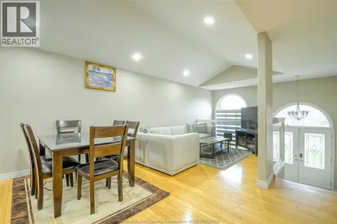 160 Branton Crescent Tecumseh ON N9K 1E6
