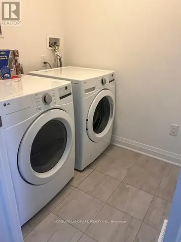 7 Wisla Avenue Markham ON L6C 3M1