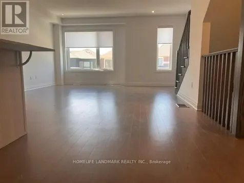 7 Wisla Avenue Markham ON L6C 3M1