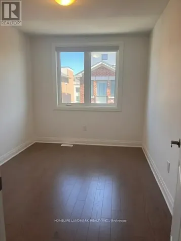 7 Wisla Avenue Markham ON L6C 3M1