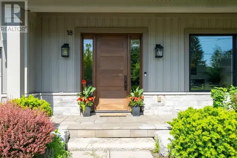 18 Florence Drive Oakville (co Central) ON L6K 1V6