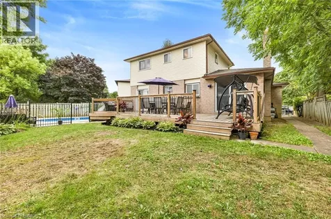 37 Rose Court Paris ON N3L 3T9