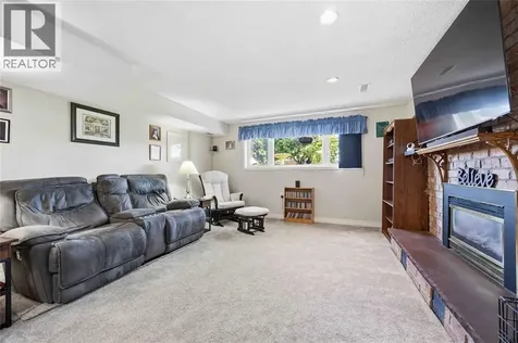 95 Turner Drive Sarnia ON N7S 5G6