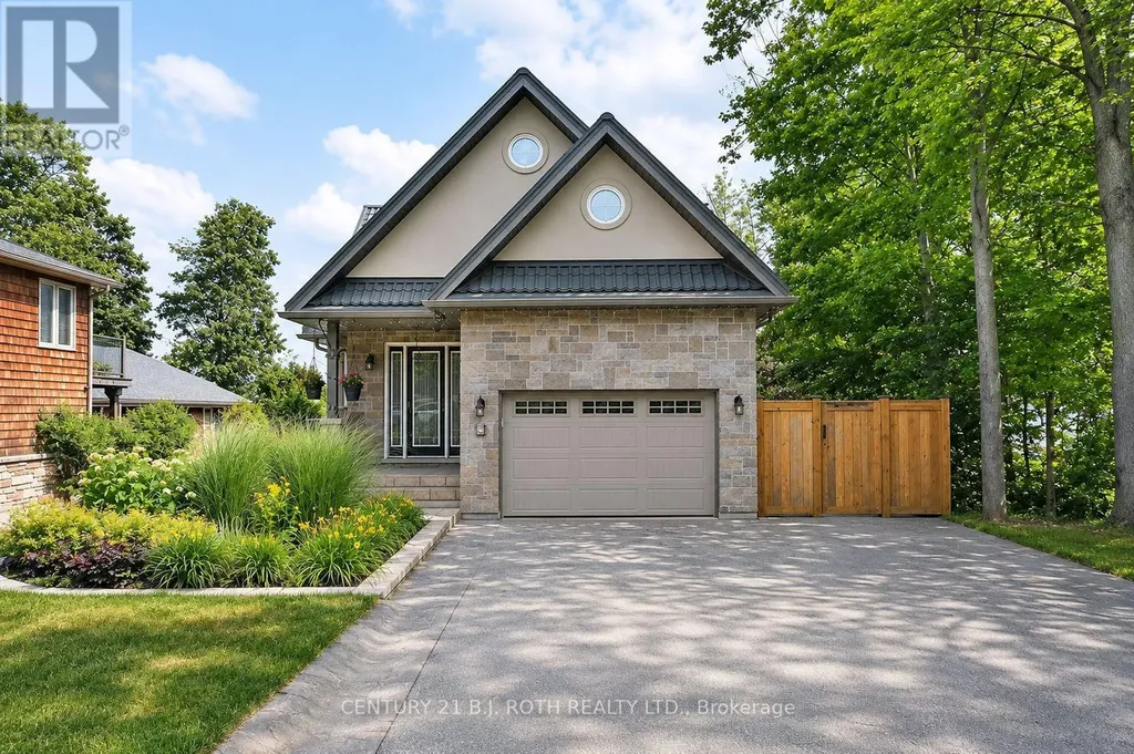9 Greenwood Forest Road Oro-medonte ON L0L 2E0