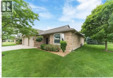 5969 Townsend Line Lambton Shores ON N0M 1J0