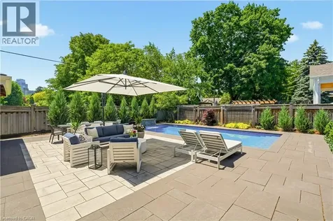 336 Newbold Court Burlington ON L7R 2Y6