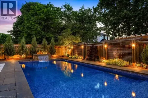336 Newbold Court Burlington ON L7R 2Y6