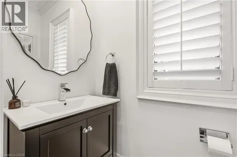 336 Newbold Court Burlington ON L7R 2Y6