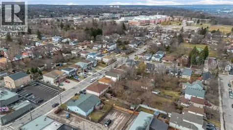 8 Brantdale Avenue Hamilton ON L9C 1B7