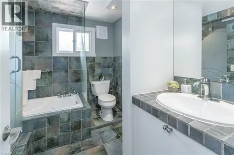 193 Pine Cove Road Burlington ON L7N 1W1
