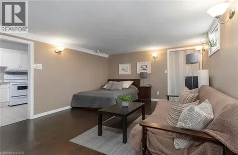 193 Pine Cove Road Burlington ON L7N 1W1