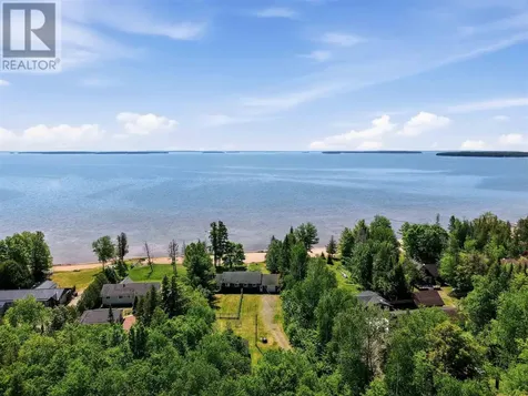 5290 Wierzbicki Drive St. Joseph Island ON P6B 2S1