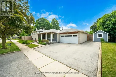 2497 Wyatt Street Oakville (br Bronte) ON L6L 2M7