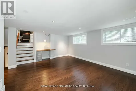 2497 Wyatt Street Oakville (br Bronte) ON L6L 2M7