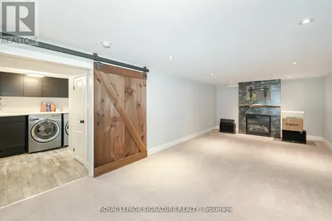 2497 Wyatt Street Oakville (br Bronte) ON L6L 2M7