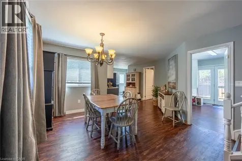21 Centre Street Port Rowan ON N0E 1M0