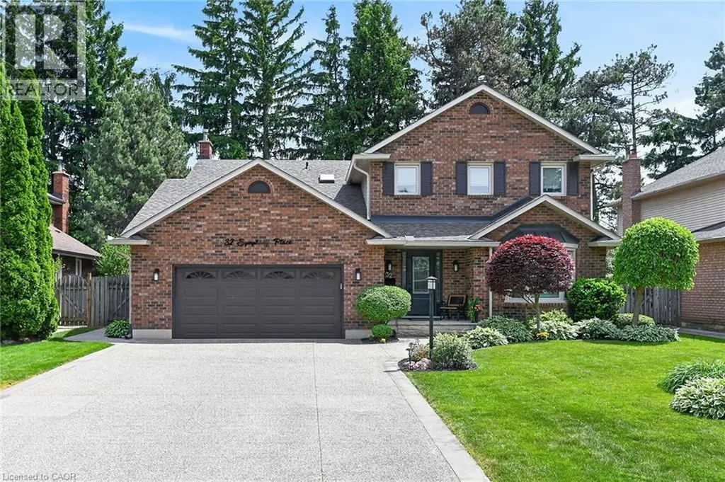32 Symphony Place Ancaster ON L9G 4V6