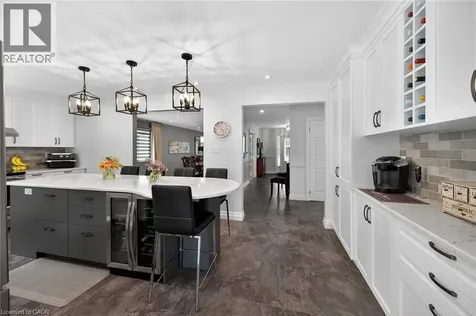 32 Symphony Place Ancaster ON L9G 4V6