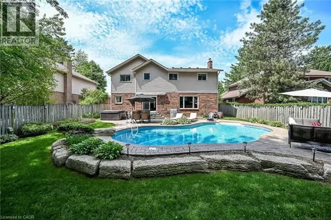 32 Symphony Place Ancaster ON L9G 4V6