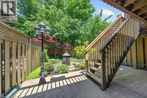 354 Highland Road West Stoney Creek ON L8J 3W3