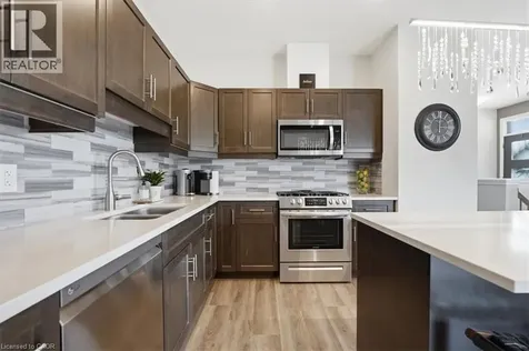 160 Susan Drive Fonthill ON L3E 0B2