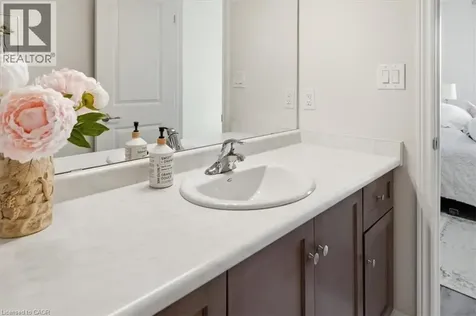 160 Susan Drive Fonthill ON L3E 0B2