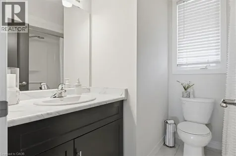 160 Susan Drive Fonthill ON L3E 0B2