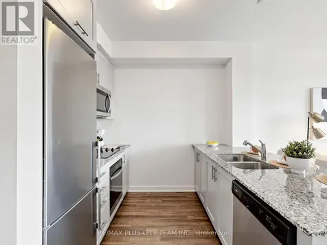 600 North Service Road Hamilton (lakeshore) ON L8E 0L2