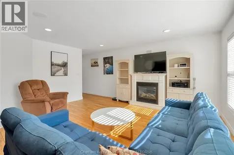 208 Hudson Drive Chatham ON N7L 0A4