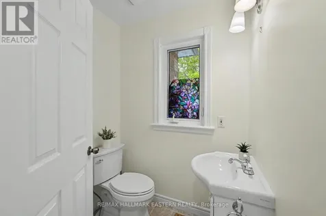 4038 Spring Road Hamilton Township ON L1A 3V6