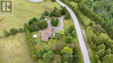 270 Clifford Road Douro-dummer ON K0L 3A0