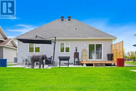 20317 Andrea Avenue South Glengarry ON K0C 2C0