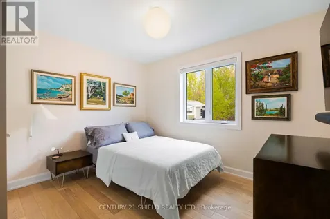 20317 Andrea Avenue South Glengarry ON K0C 2C0